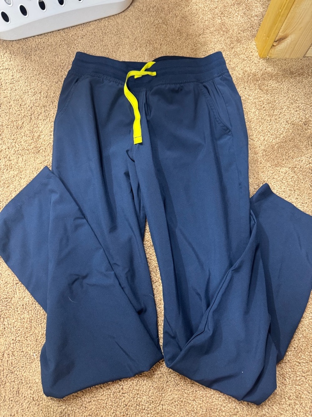 Women’s navy revel scrub pants xs